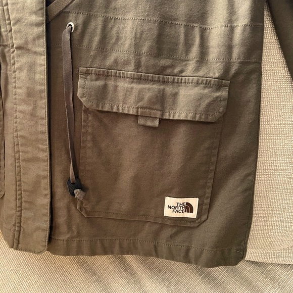 The North Face Men's Military Green Field Jacket - Picture 4 of 4